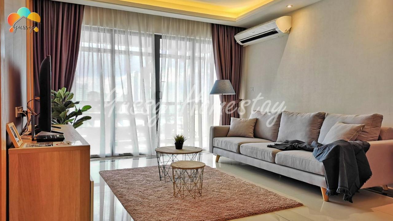 Yussy 2 Bedrooms Condo At R&F Princess Cove Johor Bahru Exterior photo