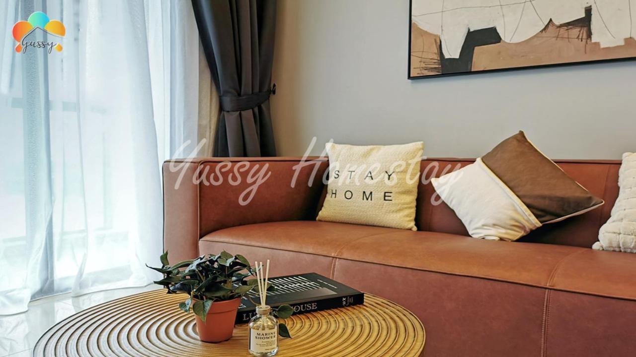 Yussy 2 Bedrooms Condo At R&F Princess Cove Johor Bahru Exterior photo
