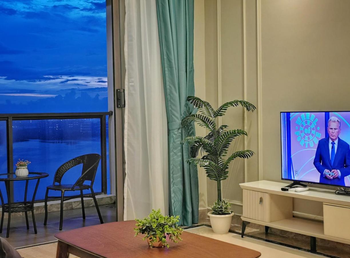 Yussy 2 Bedrooms Condo At R&F Princess Cove Johor Bahru Exterior photo